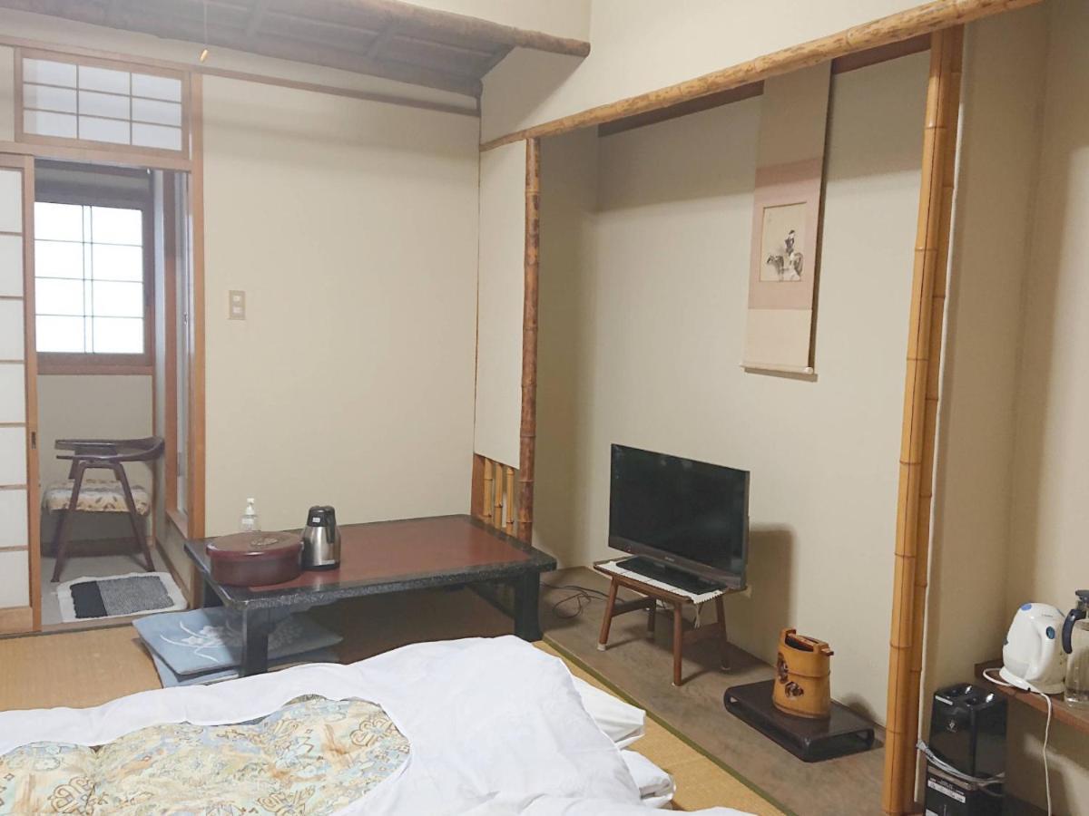 Kagetsu Ryokan Maizuru Ruang foto