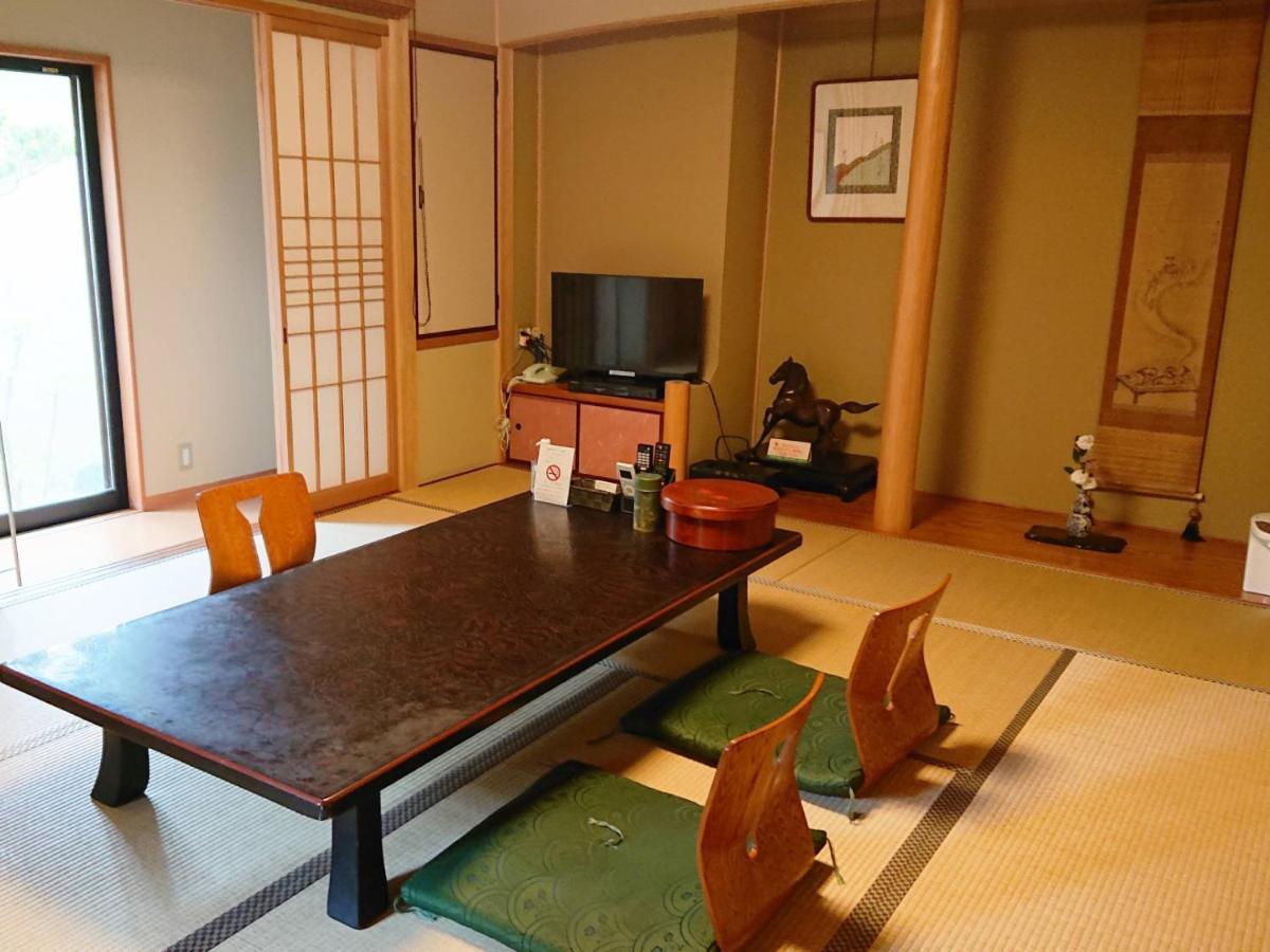 Kagetsu Ryokan Maizuru Bagian luar foto